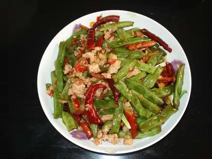 Dried flat green beans