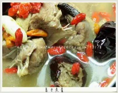 Stewed duck with American ginseng
