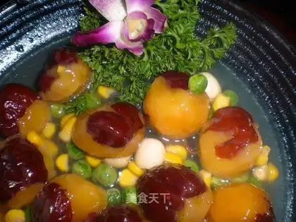 Red dates and glutinous rice rounds