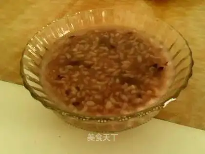 Red bean and black rice porridge