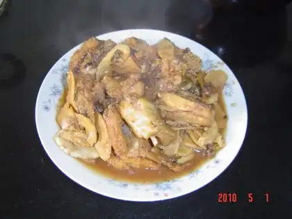 Braised fish with spring bamboo shoots