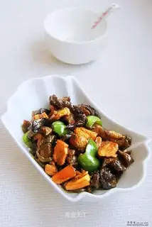 Roasted dried tomato with pork belly