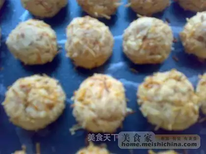 Coconut silk balls