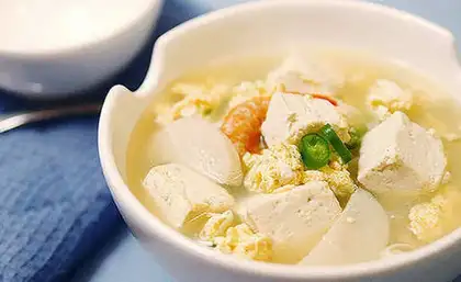 Tofu egg soup