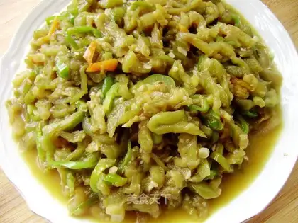stir-fried shredded eggplant with spicy sauce