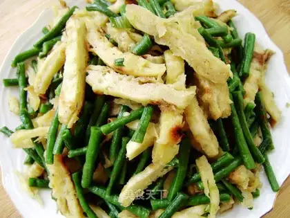 Cowpea fried cake