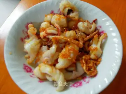 Fried squid with garlic