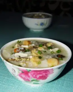 Tofu and seafood porridge