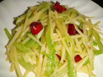 stir-fried shredded potatoes with bitter gourd