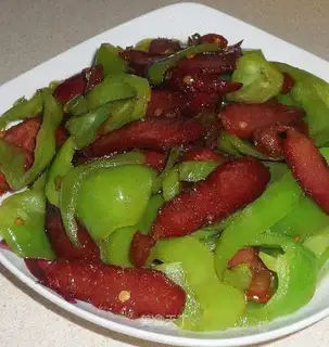 stir-fried bacon with pepper