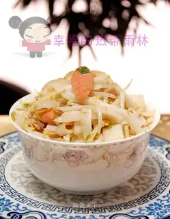 Home-cooked fried rice noodle
