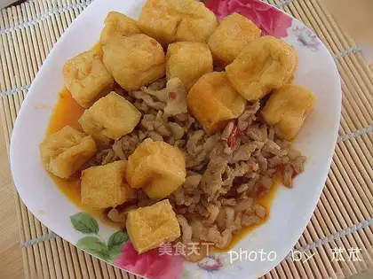 Minced pork and tofu soaked
