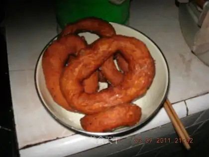 Cocoa pineapple bagels