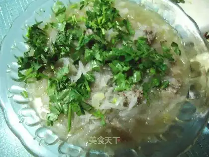 Blanched mutton with radish