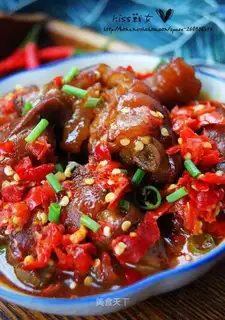 Xiaoxiang pork knuckles