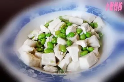 Stewed tofu with edamame