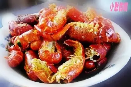 Home-cooked crayfish