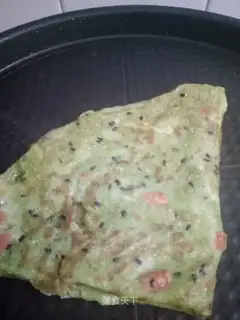 Egg green pancakes