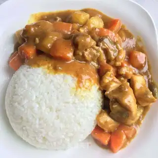 curry chickens