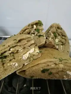 It's a regular full-martial bun