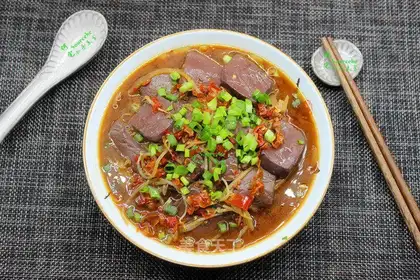 Spicy hairy blood