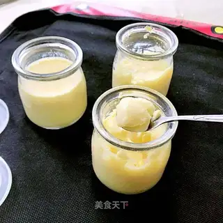 Steamed egg milk pudding