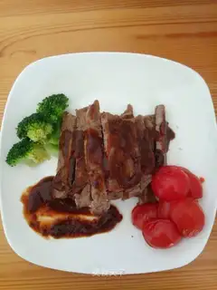 Black pepper beef
