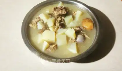 Piggy radish soup