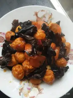 Tiger-skind quail eggs