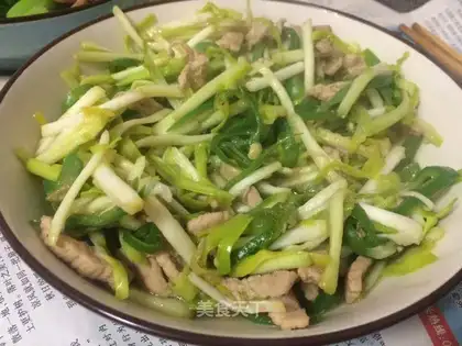 Garlic and yellow meat