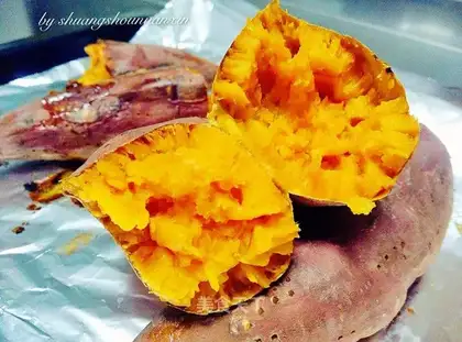 Roast potatoes