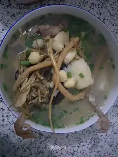 Dove soup