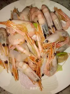 Shrimp in white