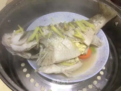 Vacuate herring