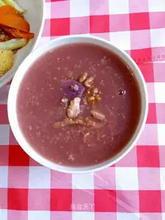 Potato walnuts and rice porridge