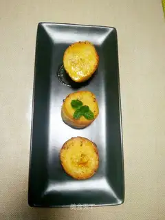 Butter, sea salt, apricot mushroom