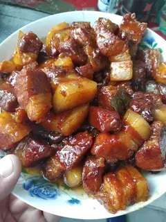 Zhang's red meat