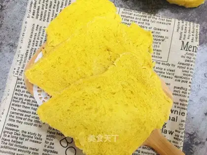 Pumpkin full of wheat toast