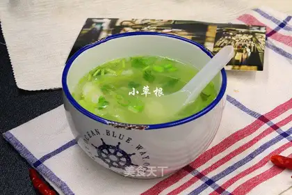 Fish radish soup with fresh eyebrows
