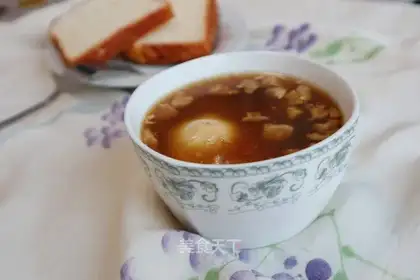 Red-tree walnut egg soup