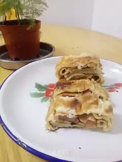 Ham and eggs