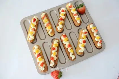 Cream-light puff