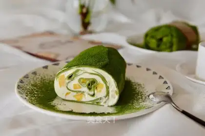 Net red towel roll cake