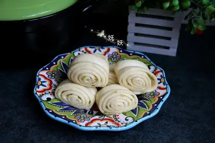 Onion rolls