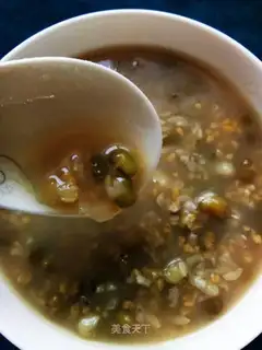Corn dung green bean congee