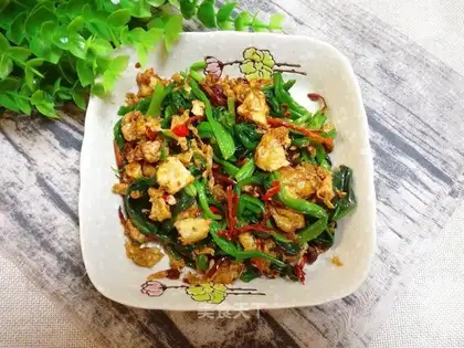 Egg sauce spinach