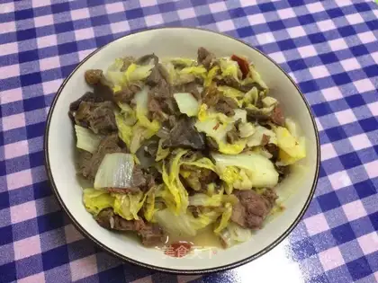 Big cabbage beef