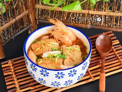 Fresh tofu soup