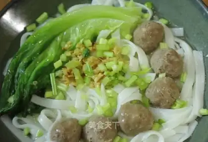 Cow-gum soup
