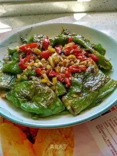 Salted eggs, yellow peppers